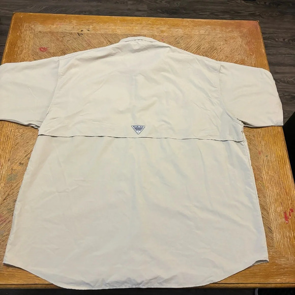 Columbia Mens White Bahama II Short Sleeve Button Up Shirt Size 2XL Khaki - Picture 2 of 6